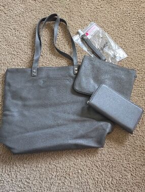 Jewell By Thirty One All Around Tote In City Charcoal Pebble With Accesories